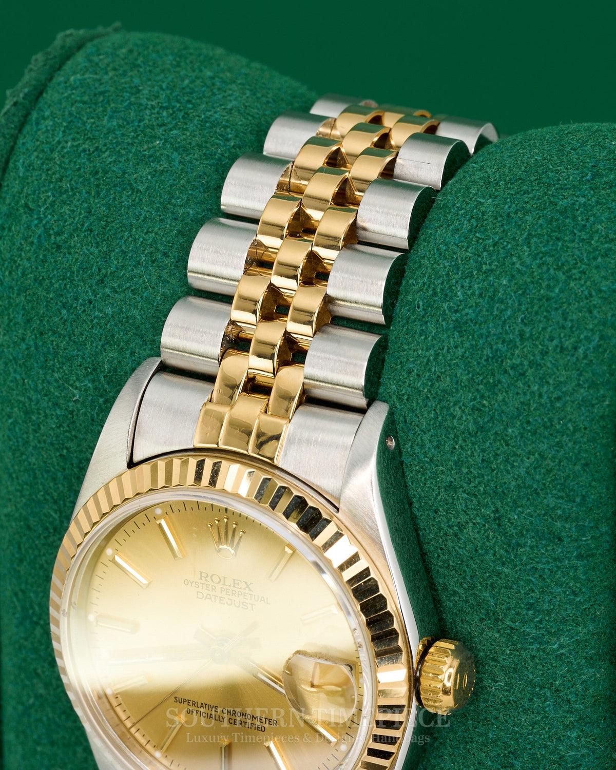 31mm Rolex Datejust with Champagne Stick Dial in 18kt Yellow Gold and Stainless on Jubilee (Ref: 68273)(Year: 1990)