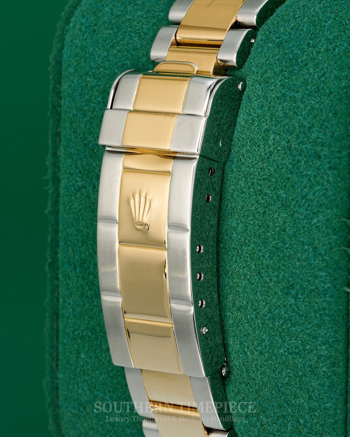 40mm Rolex Submariner "Bluesy" in 18kt Yellow Gold and Stainless Steel on Oyster (Ref: 16613LB)(Year: 2005)