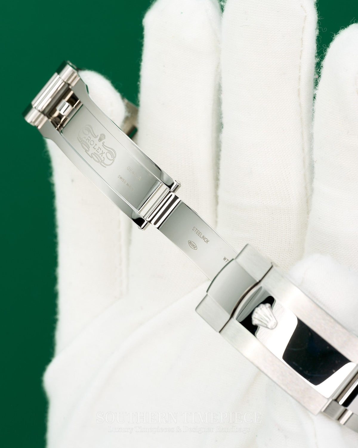 Brand New 2026 41mm Rolex Datejust "Wimbledon" in Stainless Steel on Oyster Bracelet (Ref: 126300)(Year: 2026)(Box & Papers)