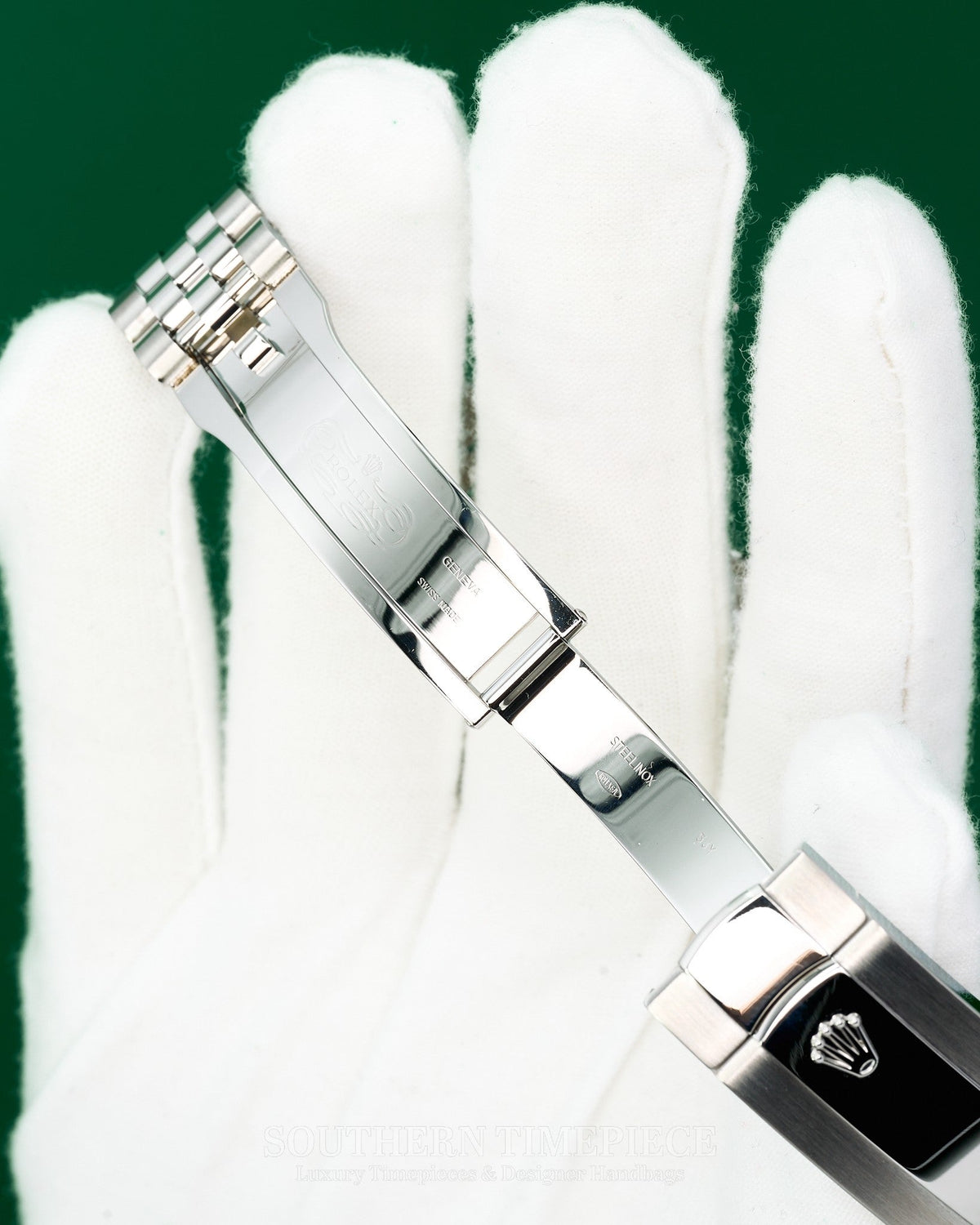 36mm Rolex Datejust in Oystersteel and 18kt White Gold with Factory Purple Diamond Dial on Jubilee (Ref: 126234)(Year: 2021)(Box & Papers)