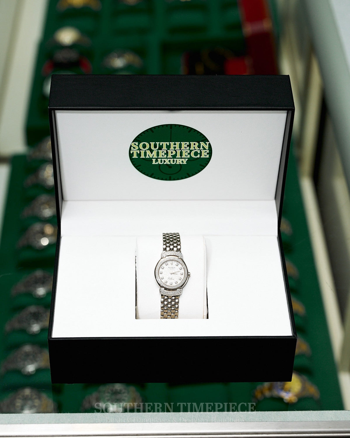 25mm Rolex Cellini Cellissima in Solid 18kt White Gold with Factory Pave Diamonds and Silver Anniversary Diamond Dial (Ref: 6673)(Year: 2007)