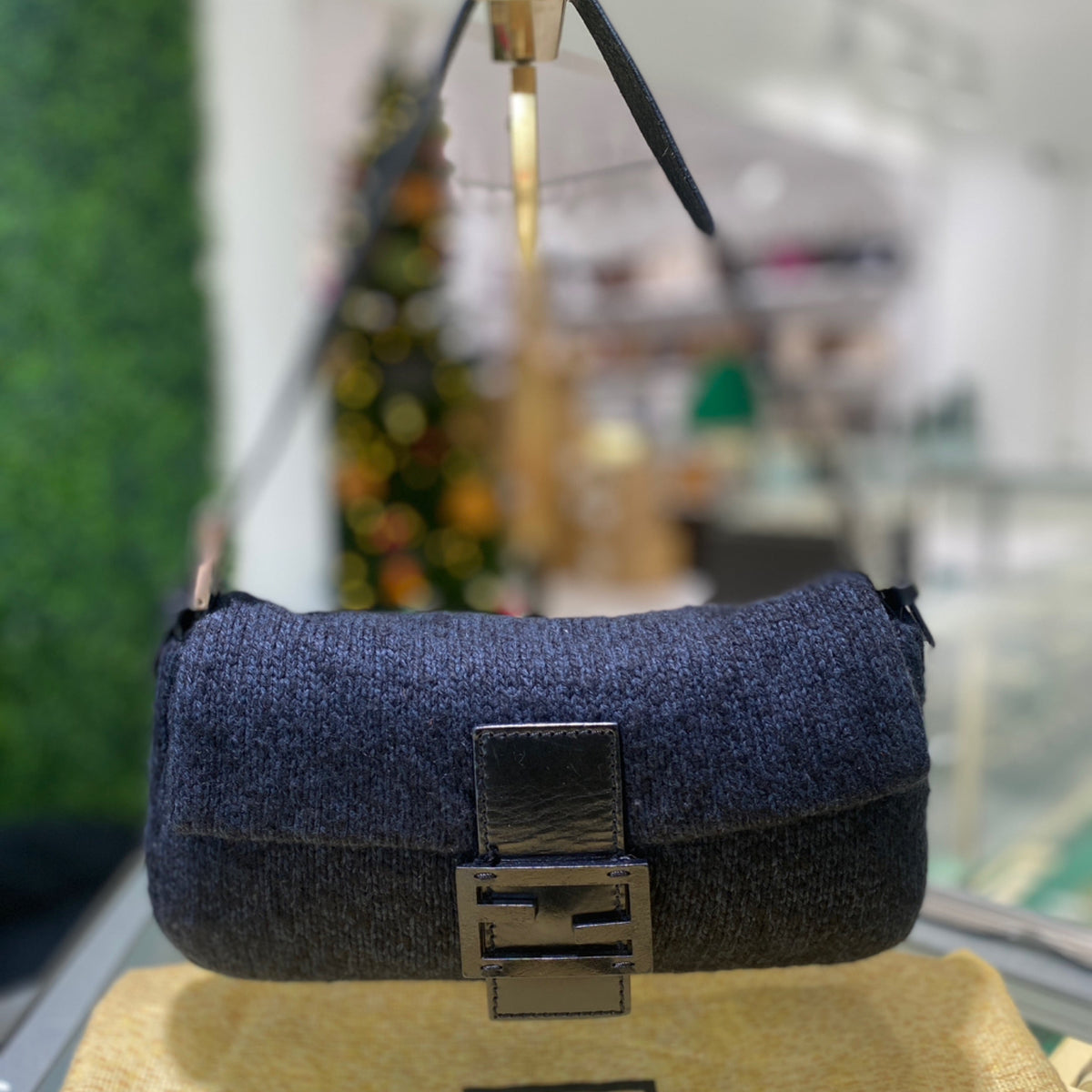 Fendi Baguette Shoulder Bag - Black Cashmere
