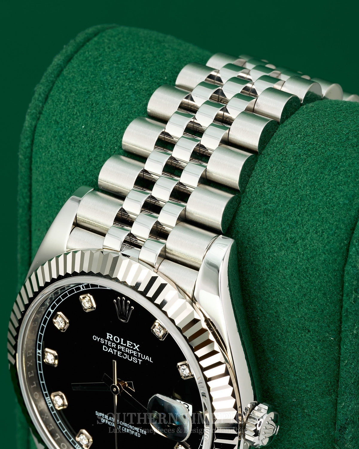41mm Rolex Datejust with Factory Black Diamond Dial in 18kt White Gold & Oystersteel on Jubilee (Ref: 126334)(Year: 2022)(Box & Papers)