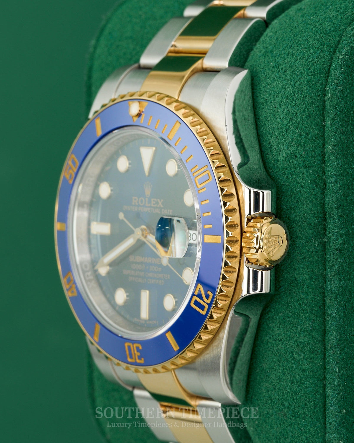 40mm Rolex Submariner Date "Bluesy" in 18kt Yellow Gold & Oystersteel (Ref: 116613LB)(Year: 2011+)(Box & Appraisal)
