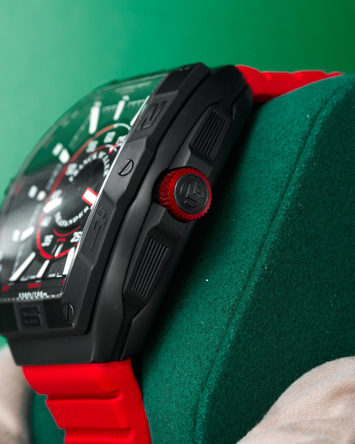 43mm Frank Muller Skafander in PVD Titanium with Red Accents on Red Rubber (Ref: SKF 43 SC DT TTNRBR)(Year: 2025)(Box & Papers)