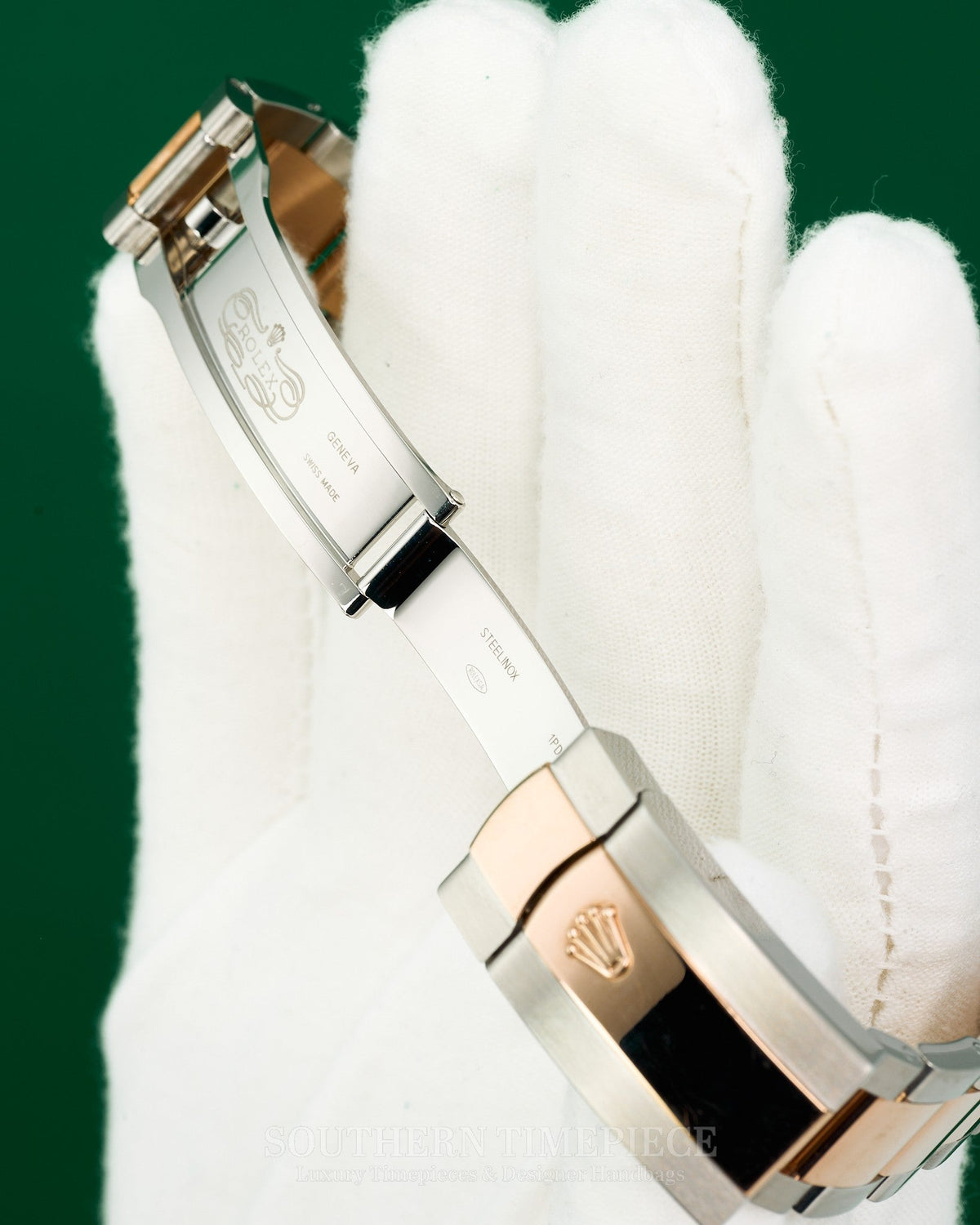 41mm Rolex Datejust 18kt Everose Gold and Oystersteel featuring a Sundust Stick Dial (Ref: 126301)(Box & Papers)