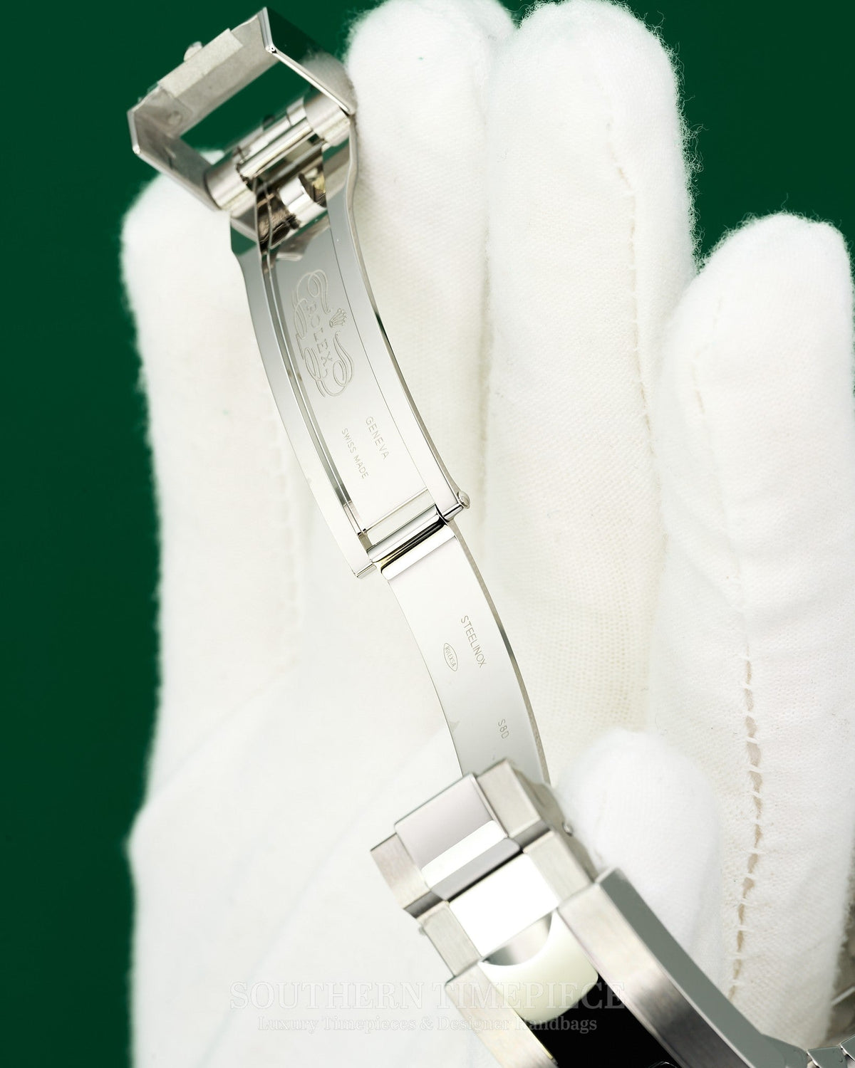 Brand New 2026 Rolex GMT-Master II "Pepsi" in Stainless Steel on Jubilee (Ref: 126710BLRO)(Year: 2026)(Box & Papers)