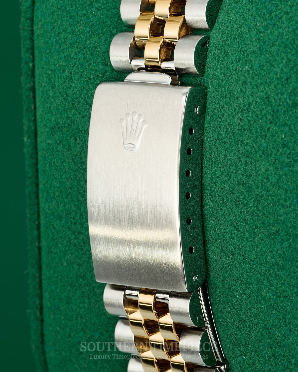 36mm Rolex Datejust in 18kt Yellow Gold and Stainless with Rare Factory Champagne Anniversary Diamond Dial on Jubilee (Ref: 16233)(Year: 1989)