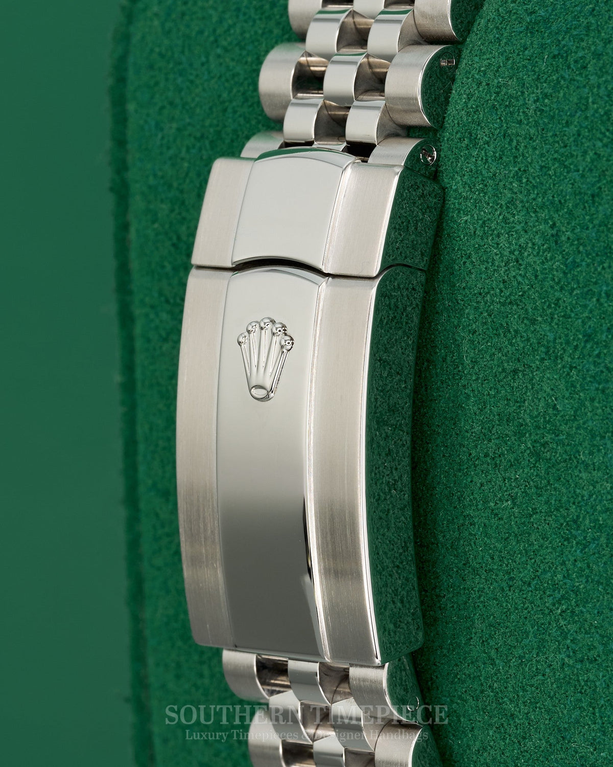 41mm Rolex Datejust with Black Stick Dial in 18kt White Gold and Oystersteel on Jubilee (Ref: 126334)(Year: 2021)(Box & Papers)