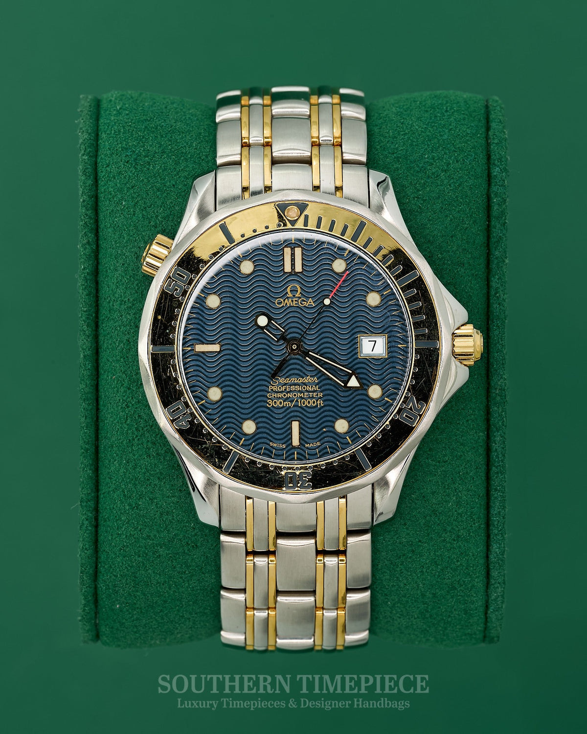 39.3mm Omega Seamaster with Blue Dial in Yellow Gold and Stainless on Bracelet (Ref: 2332.80)(Year: 1997)(Box & Papers)