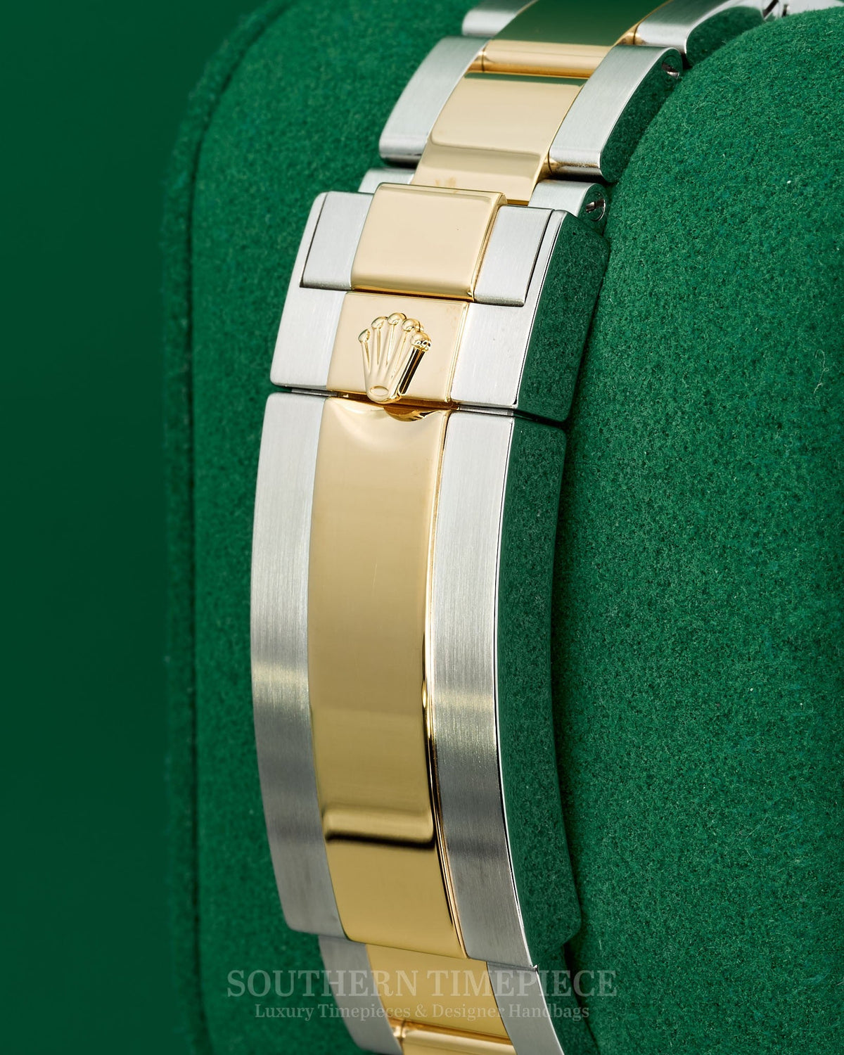 43mm Rolex Sea-Dweller in 18kt Yellow Gold and Stainless Steel (Ref: 126603)(Year: 2019)(Box & Papers)