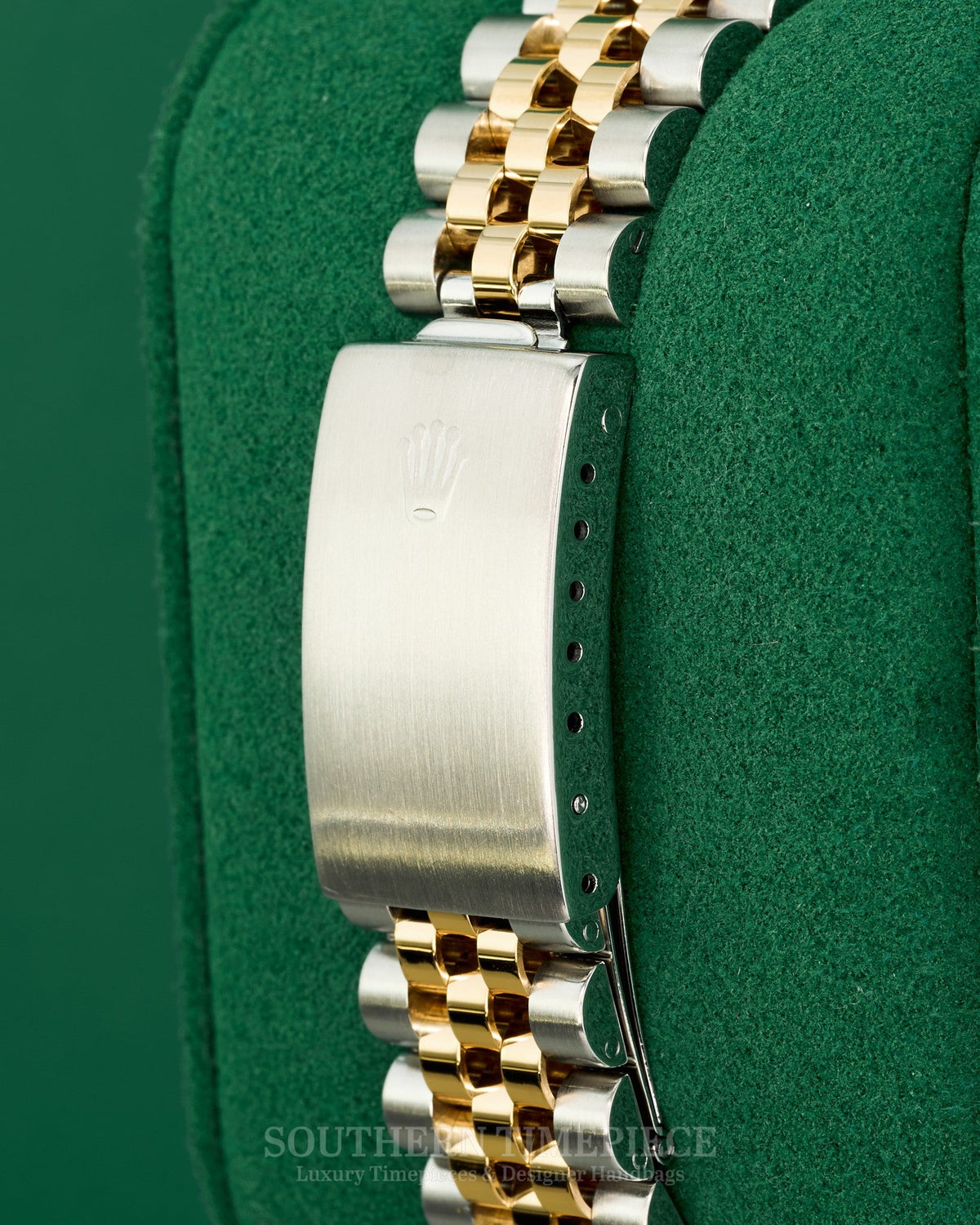 36mm Rolex Datejust with Factory Champagne Diamond Dial in 18kt Yellow Gold & Stainless on Jubilee (Ref: 16233)(Year: 1991)