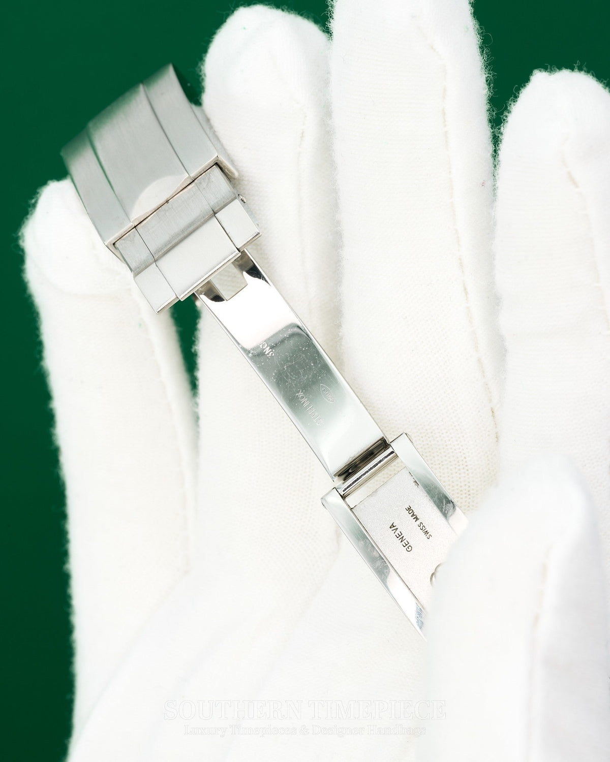 42mm Rolex Explorer II "Polar" in Stainless Steel with White Dial (Ref: 216570)(Year: 2015)(Box & Papers)