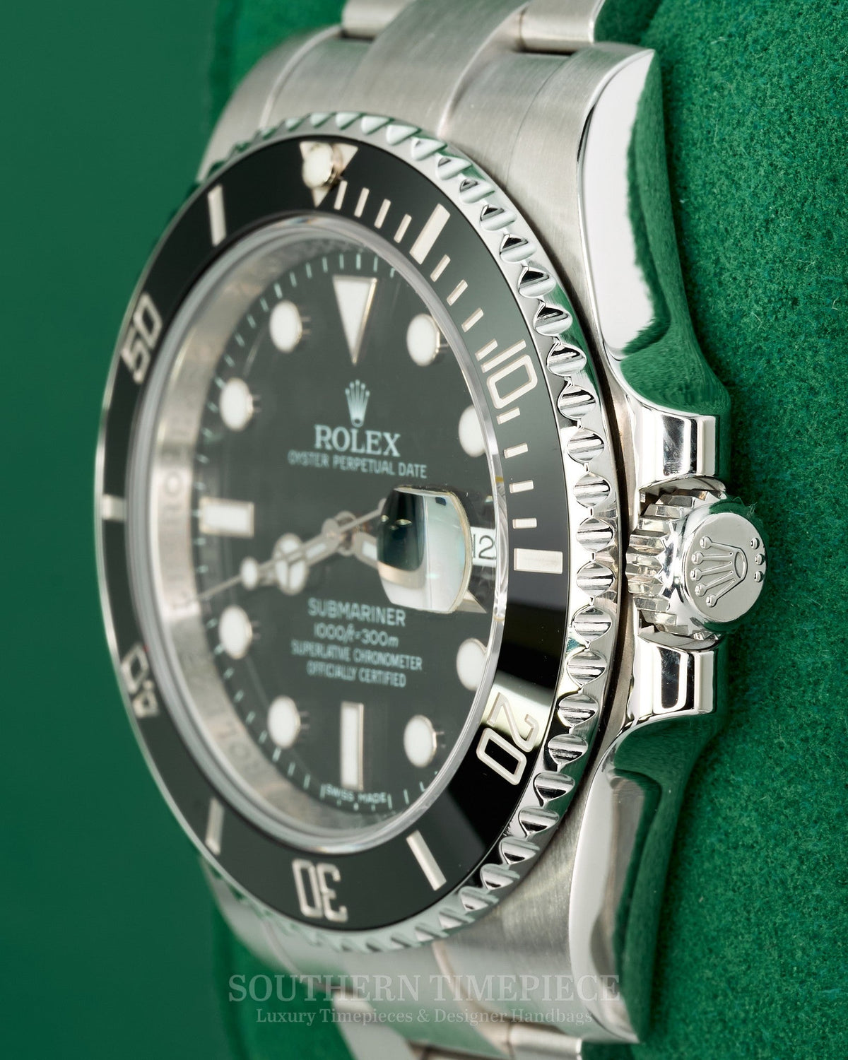 40mm Rolex Submariner Date in Stainless Steel on Oyster (Ref: 116610LN)(Year: 2011)(Box & Papers)