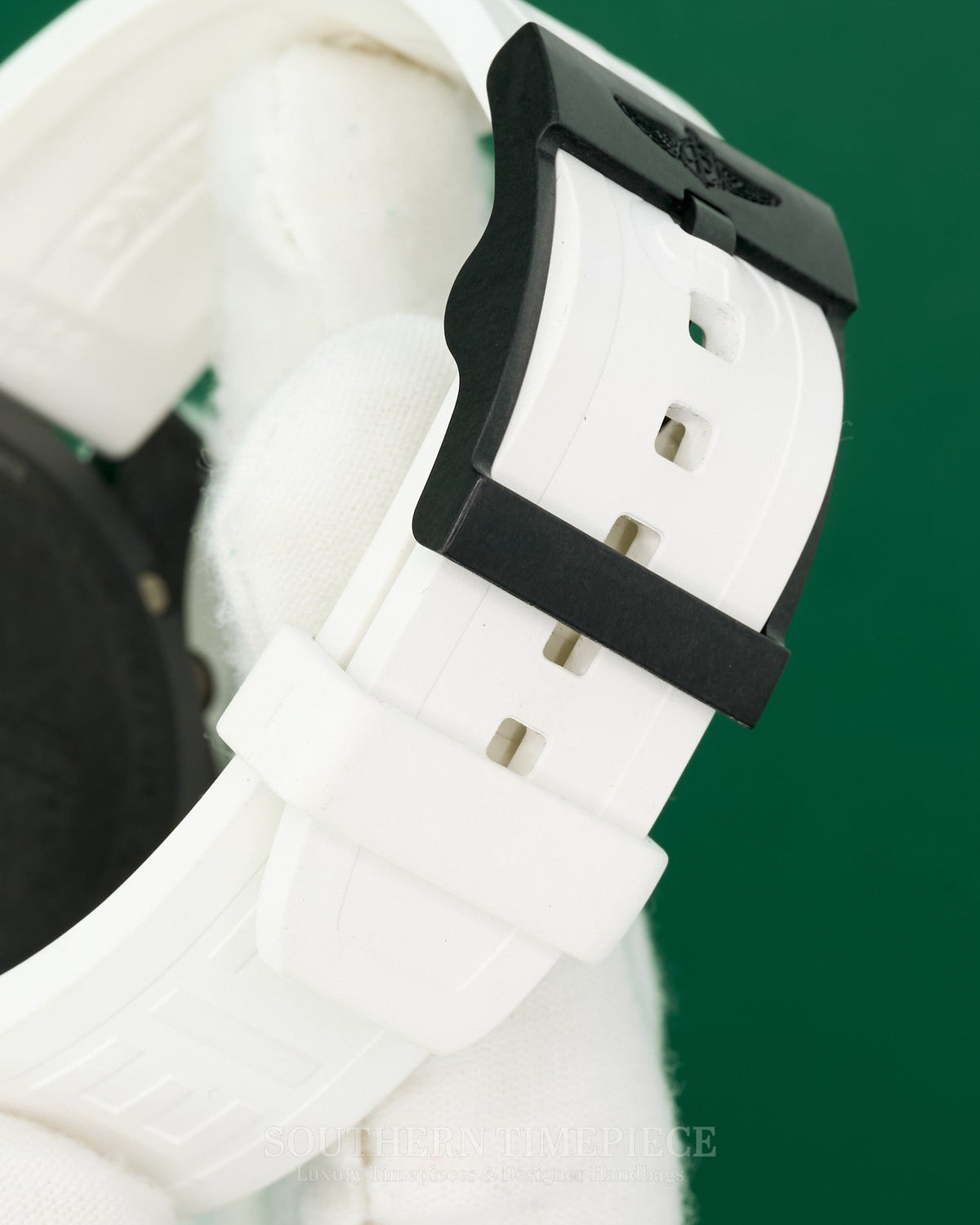 44mm Breitling Endurance Pro (White)(Ref: X82310)(Year: 2020+)(Watch Only)
