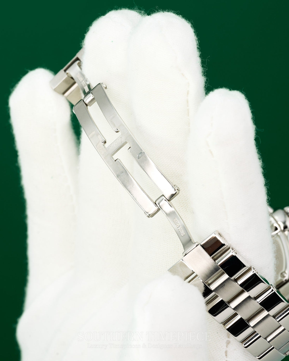 32mm Cartier Roadster in Stainless Steel with Silver Roman Dial on Stainless Bracelet (Ref: W62016V3)