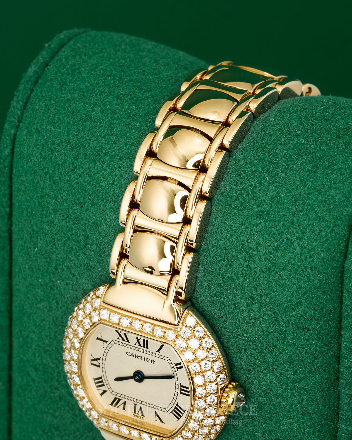 26mm Cartier Ellipse Watch Small in Solid 18kt Yellow Gold with Diamonds (Ref: W15047L8)(RARE)