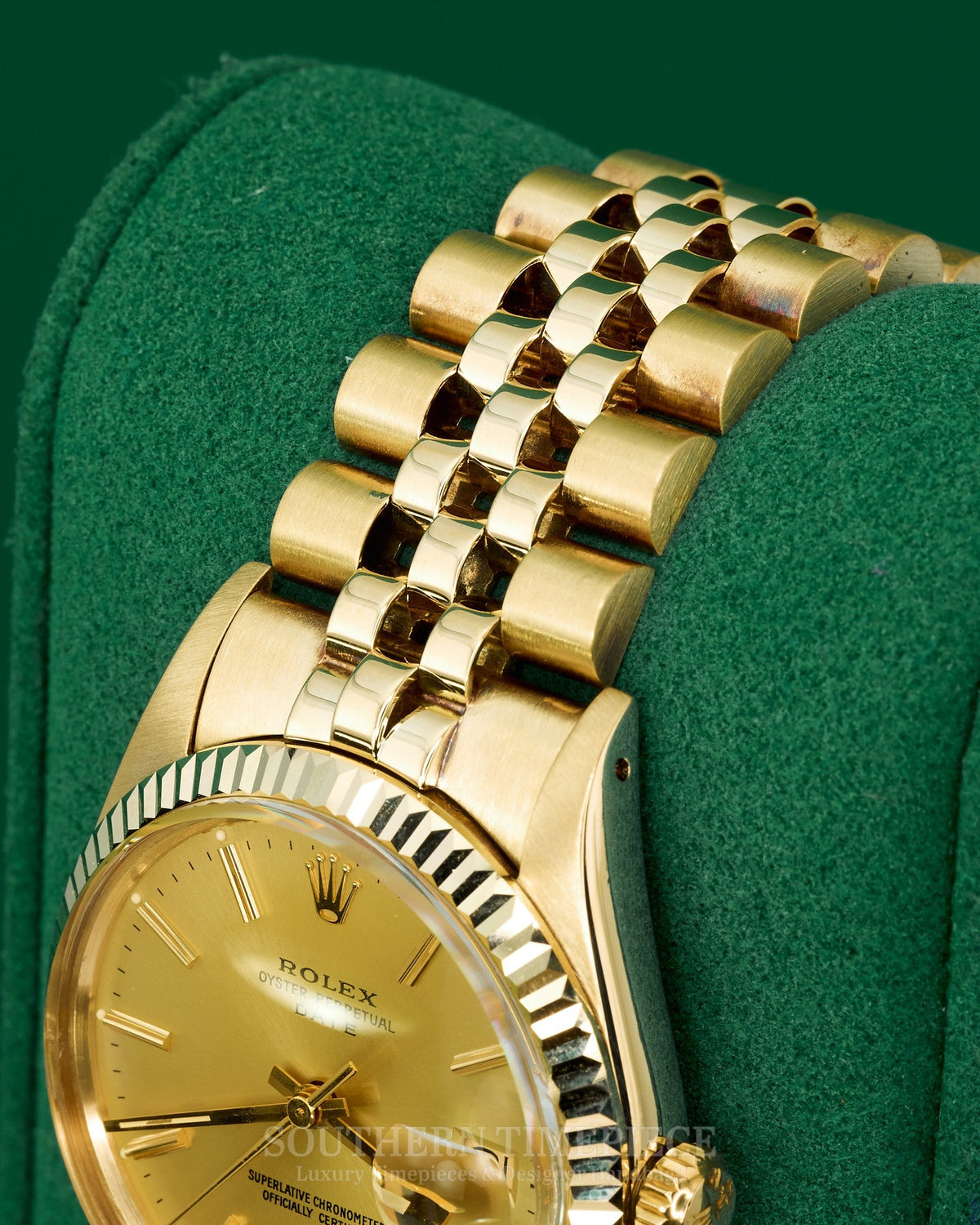 34mm Rolex Date in Solid 14kt Yellow Gold with Champagne Stick Dial and Fluted Bezel on Jubilee (Ref: 15037)(Year: 1987)(Box & Papers)