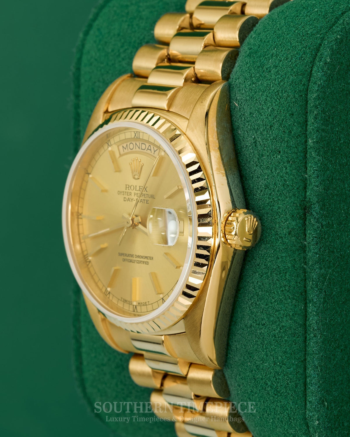 36mm Rolex Day-Date "President" with Champagne Stick Dial in Solid 18kt Yellow Gold (Ref: 18038)(Year: 1980)