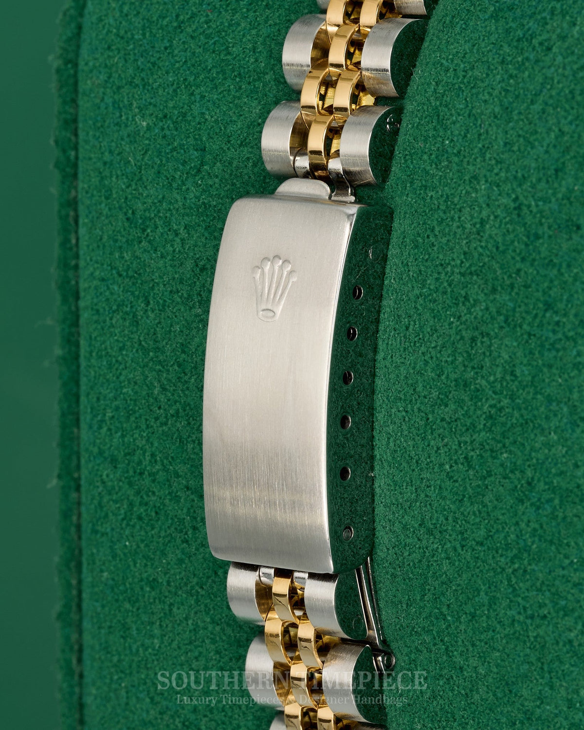 26mm Rolex Datejust with a Custom White Diamond Dial in 18kt Yellow Gold and Stainless on Jubilee (Ref: 69173)(Year: 1990)(SKU: 8324688)