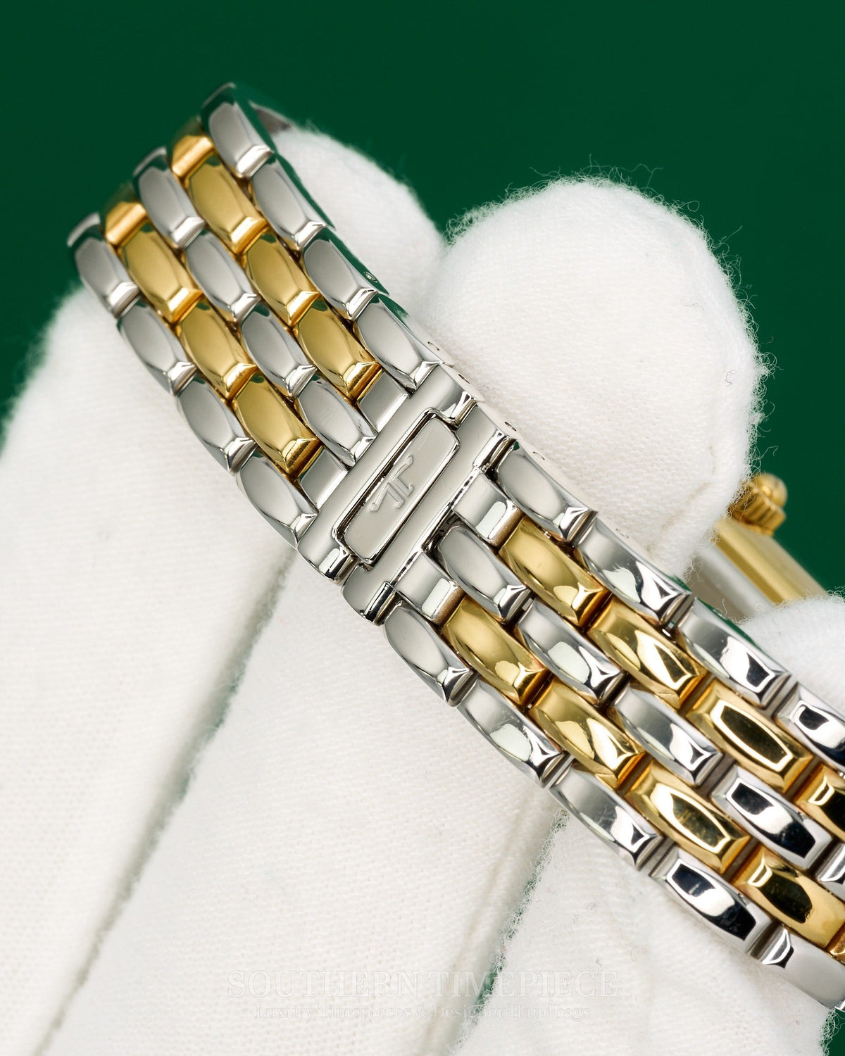 33.2x20.7mm Jaeger Le-Coultre Reverso Florale in 18kt Yellow Gold and Steel with Factory Diamonds (Ref: Q2655120)