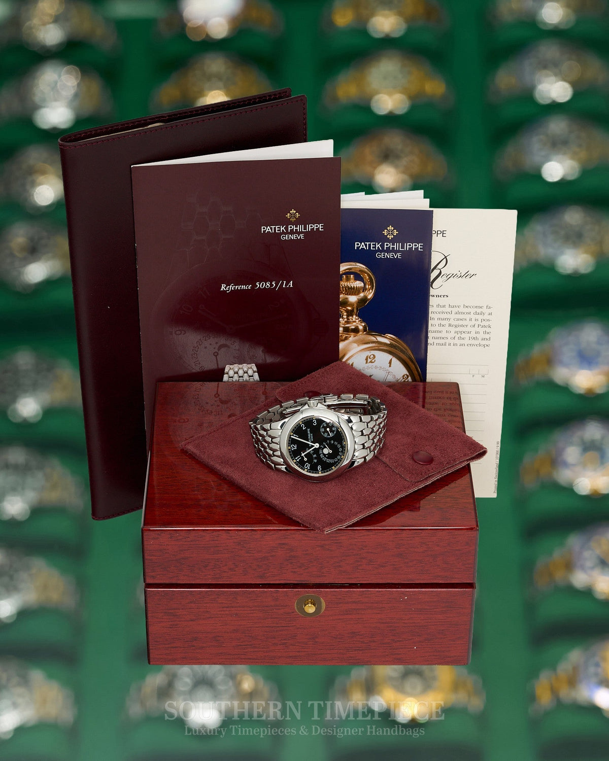 37mm Patek Philippe Neptune Moonphase with Black Dial in Stainless Steel (Ref: 5085/1A)Year: 2005)(Box & Booklets)