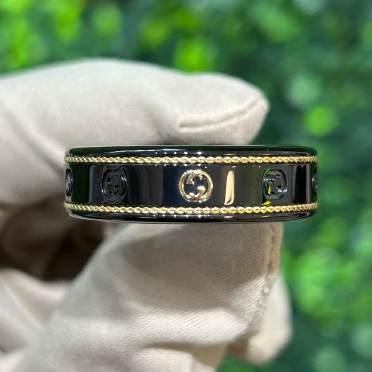 Gucci x OURA Smart Ring (Size 12)