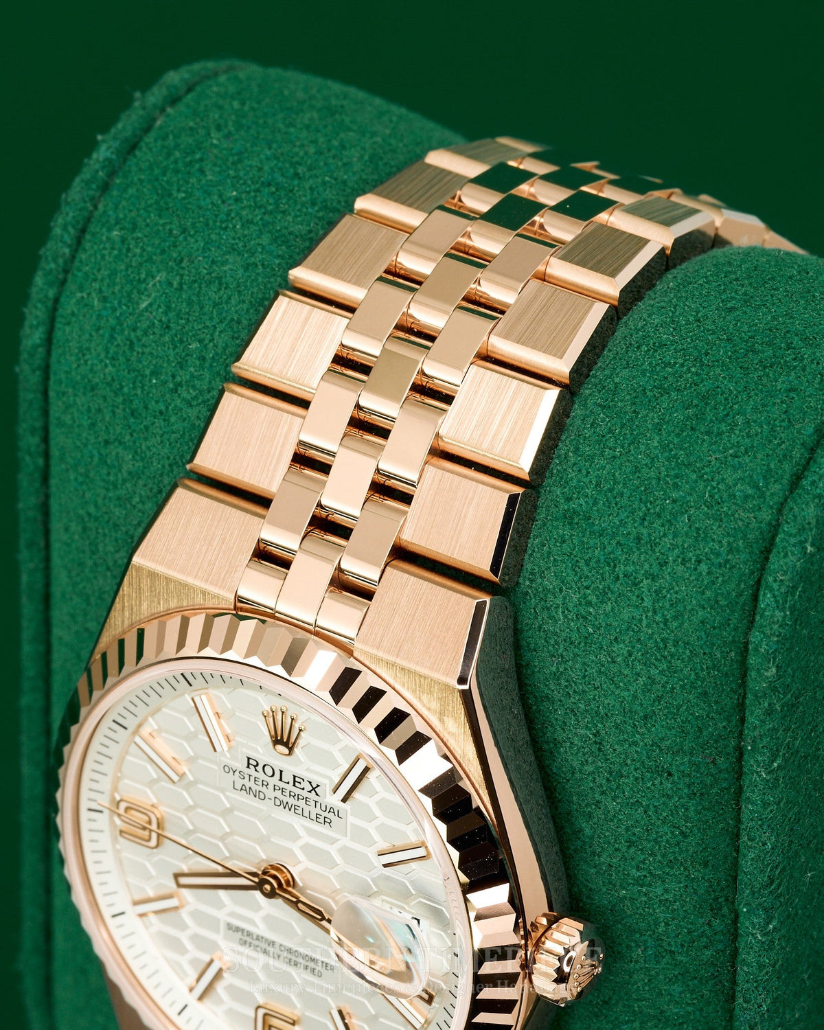 Brand New 2026 36mm Rolex Land-Dweller in Solid 18kt Rose Gold with White Honeycomb-Motif Dial (Ref: 127235)(Year: 2026)(Box & Papers)