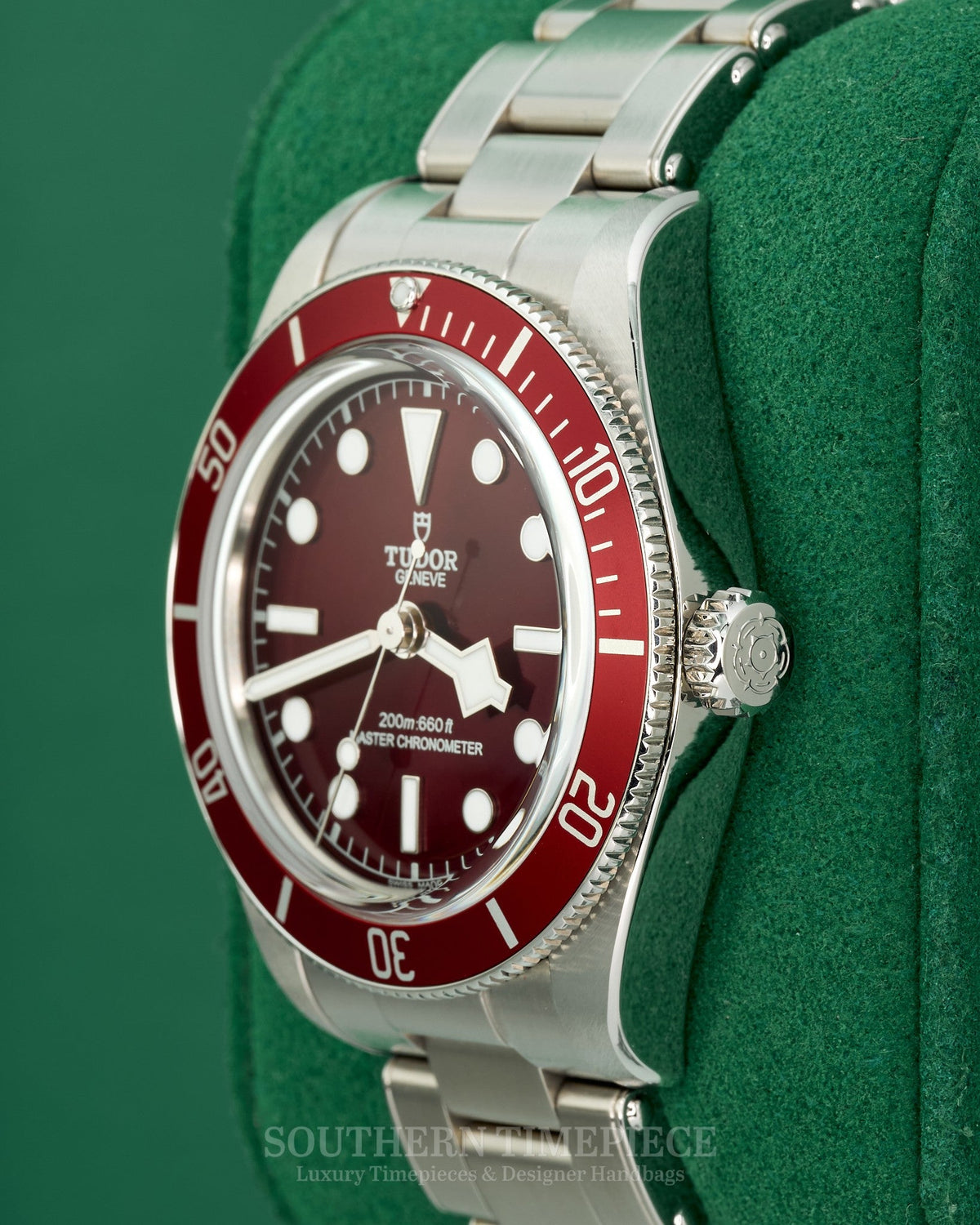 39mm Tudor Black Bay 58 Burgundy in Stainless Steel on Oyster Bracelet (Ref: 7939A1A0RU)(Year: 2025)(Box & Papers)