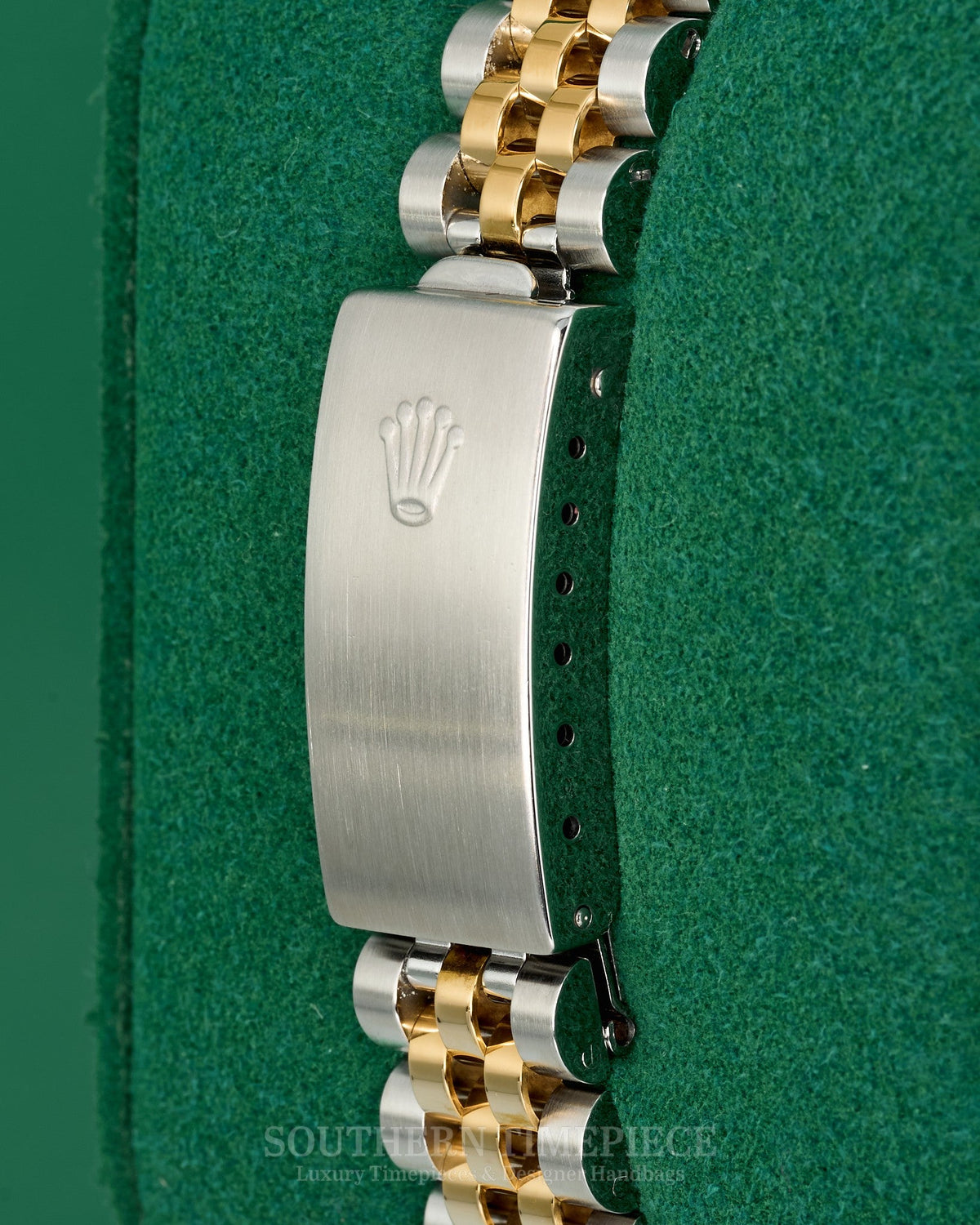 31mm Rolex Datejust with Champagne Stick Dial in 18kt Yellow Gold and Stainless on Jubilee (Ref: 68273)(Year: 1990)