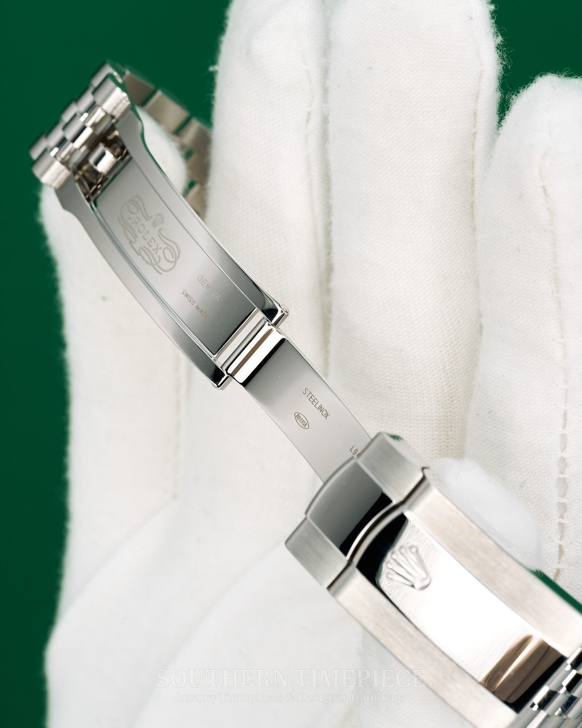 41mm Rolex Datejust "Wimbledon" in 18kt White Gold and Oystersteel on Jubilee (Ref: 126334)(Year: 2024)(Box & Papers)