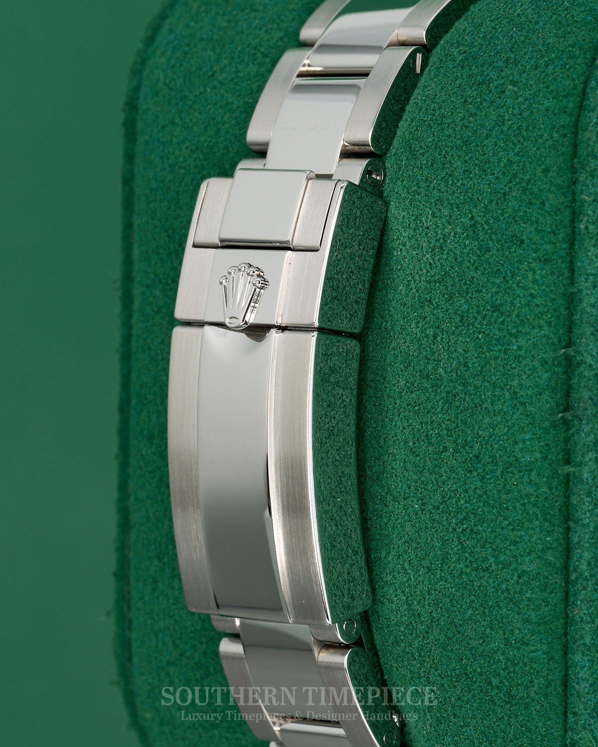 44mm Rolex Yacht-Master II with Blue Bezel and White Dial in Stainless Steel on Oyster (Ref: 116680)(Year: 2023)(Box & Papers)