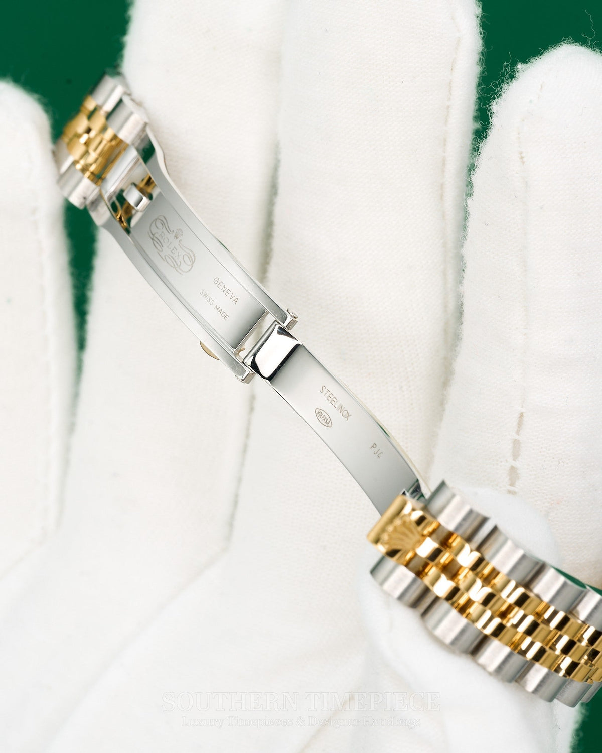 26mm Rolex Datejust with Custom Mother of Pearl Diamond Dial and Diamond Bezel in 18kt Yellow Gold and Stainless on Jubilee (Ref: 179173)(Year: 2007)
