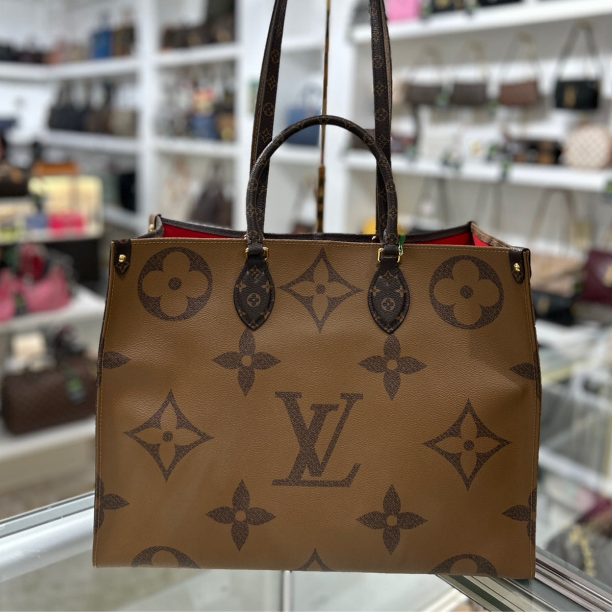 Louis Vuitton OnTheGo GM - Giant Monogram & Reverse Giant Monogram Canvas