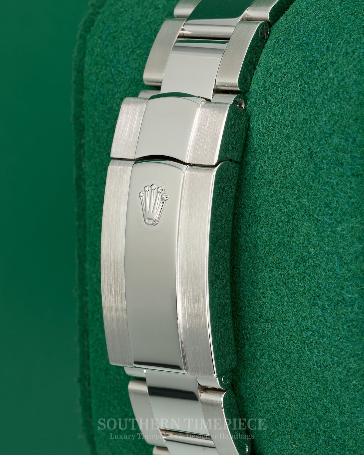 42mm Rolex Sky-Dweller in 18kt White Gold and Oystersteel with Blue Dial on Oyster Bracelet (Ref: 326934)(Year: 2019)(Box & Papers)