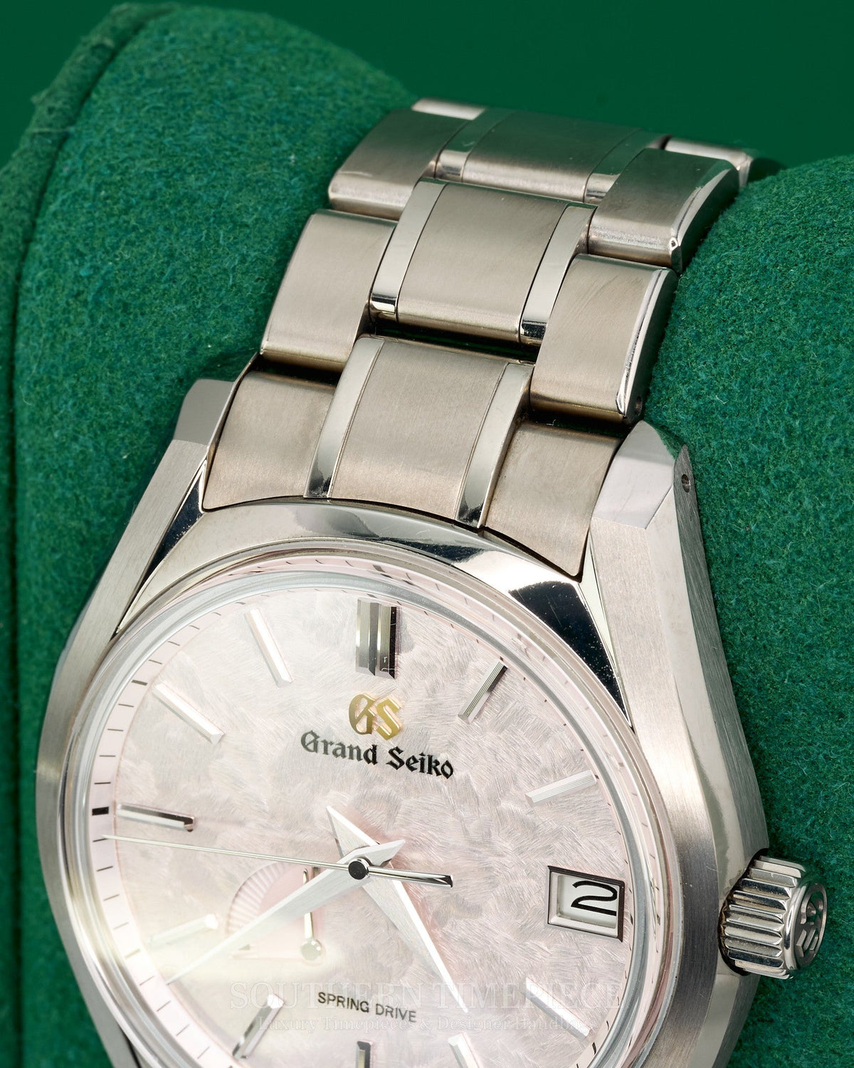40mm Grand Seiko "Shunbun" Cherry Blossom Pink Dial Spring Drive in Titanium (Ref: SBGA413G)(Year: 2023)(Box & Papers)