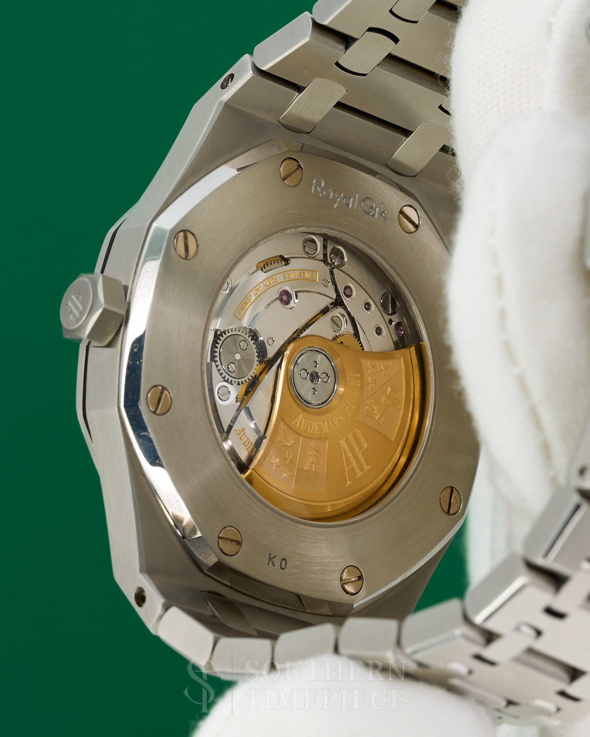 41mm Audemars Piguet Royal Oak with Silver "Grande Tapisserie" Dial in Stainless Steel (Ref: 15400ST)(Year: 2018)(Box & Papers)