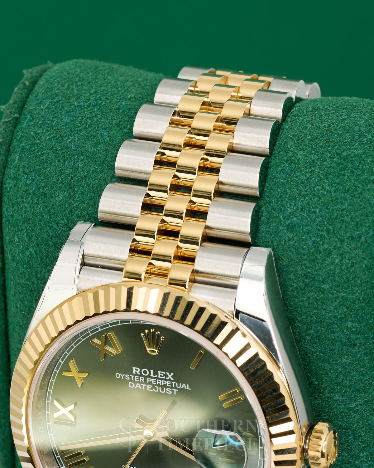 Brand New 2026 41mm Rolex Datejust with Olive Green Roman Dial in 18kt Yellow Gold and Stainless on Jubilee (Ref: 126333)(Year: 2026)(Box & Papers)
