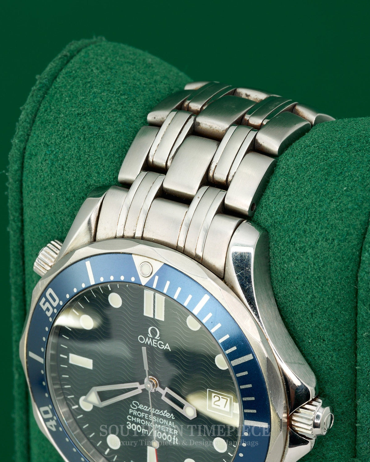 41mm Omega Seamaster James Bond with Blue Dial and Bezel in Stainless Steel (Ref: 2531.80.00)(Year: ~1993-2006)