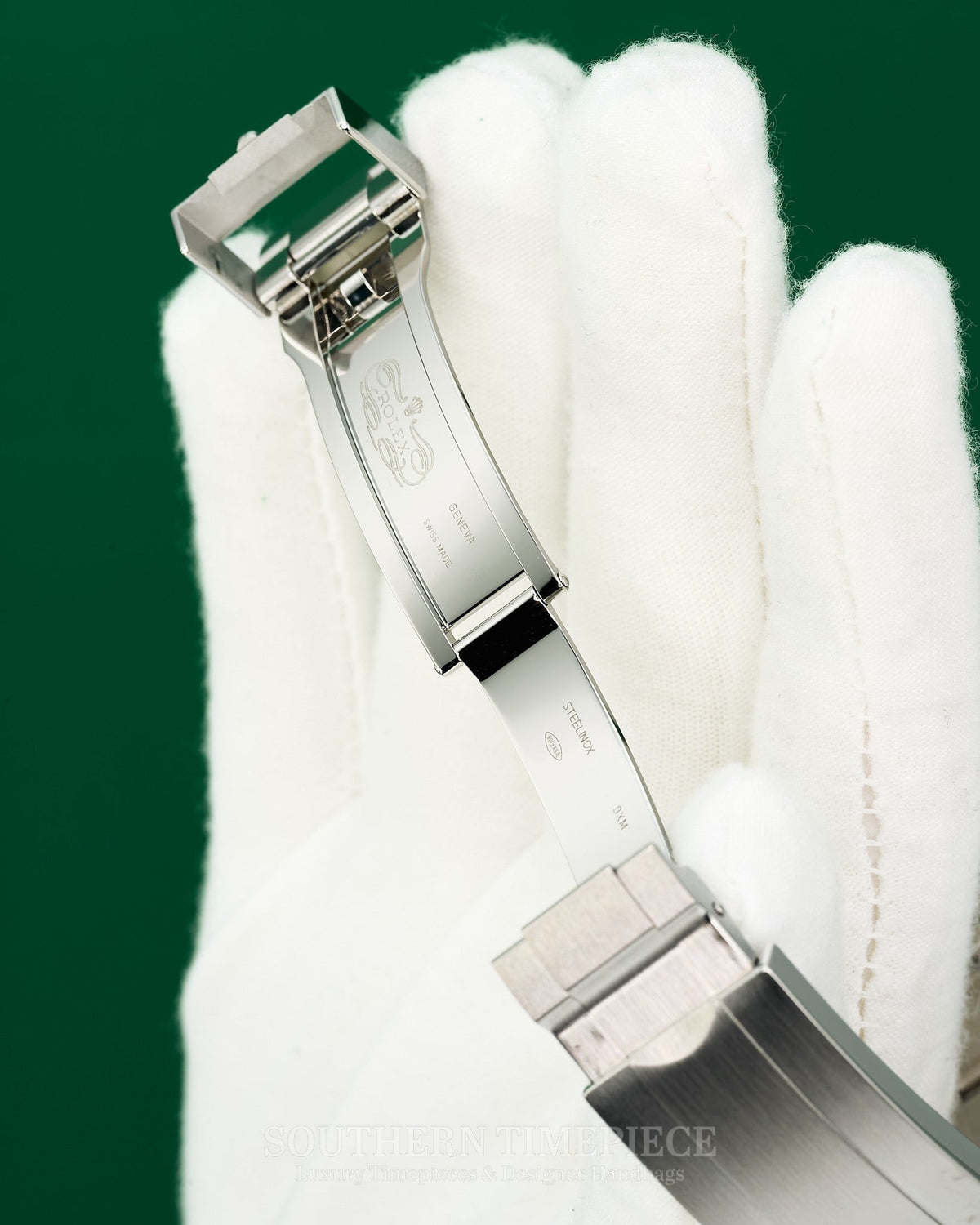 41mm Rolex Submariner Date "Starbucks" with Anniversary Green Bezel (Ref: 126610LV)(Year: 2023)(Box & Papers) (9813522)