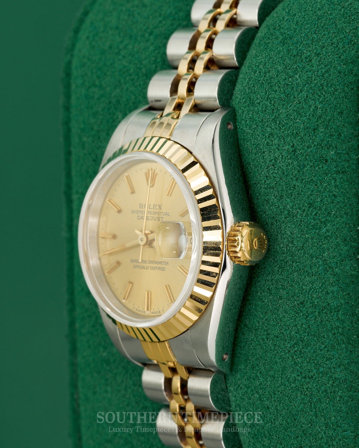 26mm Rolex Datejust with Champagne Stick Dial in 18kt Yellow Gold and Stainless on Jubilee (Ref: 69173)(Year: 1990) (A260468)