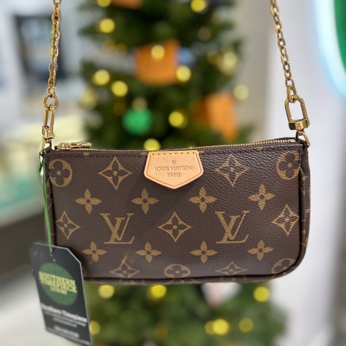 Louis Vuitton Pochette Accessoires - Monogram Canvas (T103838)