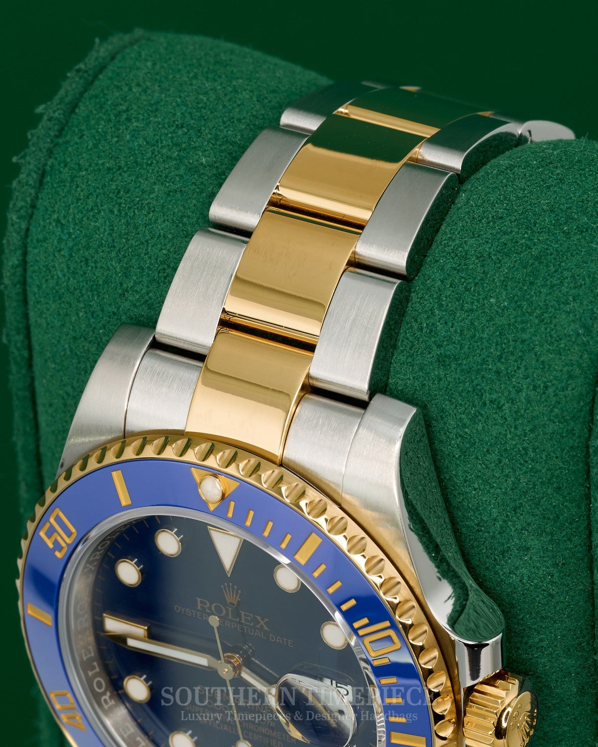 40mm Rolex Submariner Date "Bluesy" in 18kt Yellow Gold & Oystersteel (Ref: 116613LB)(Year: 2017)(Box & Papers) (Y969500)