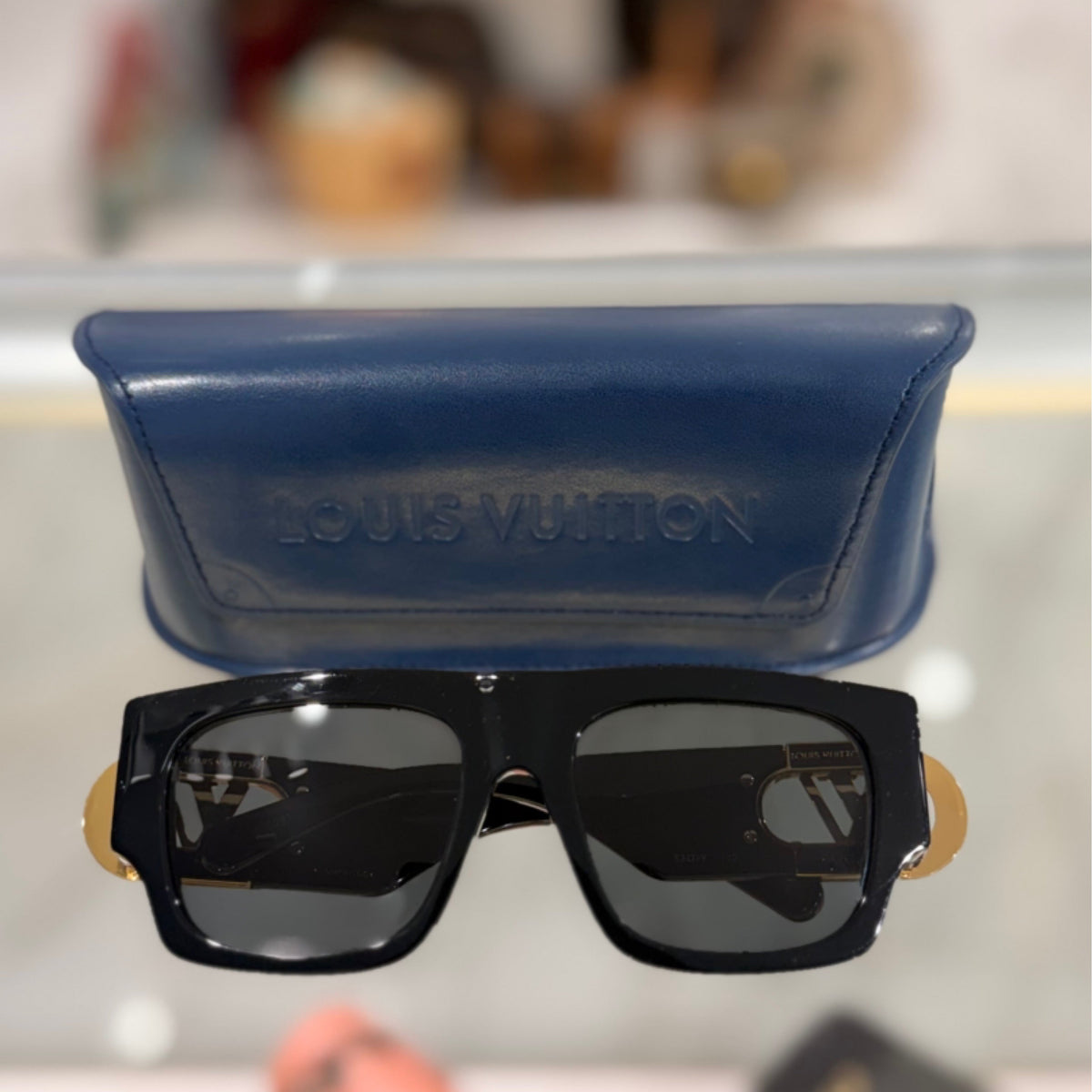 Louis Vuitton LV Link Square Sunglasses - Black Acetate