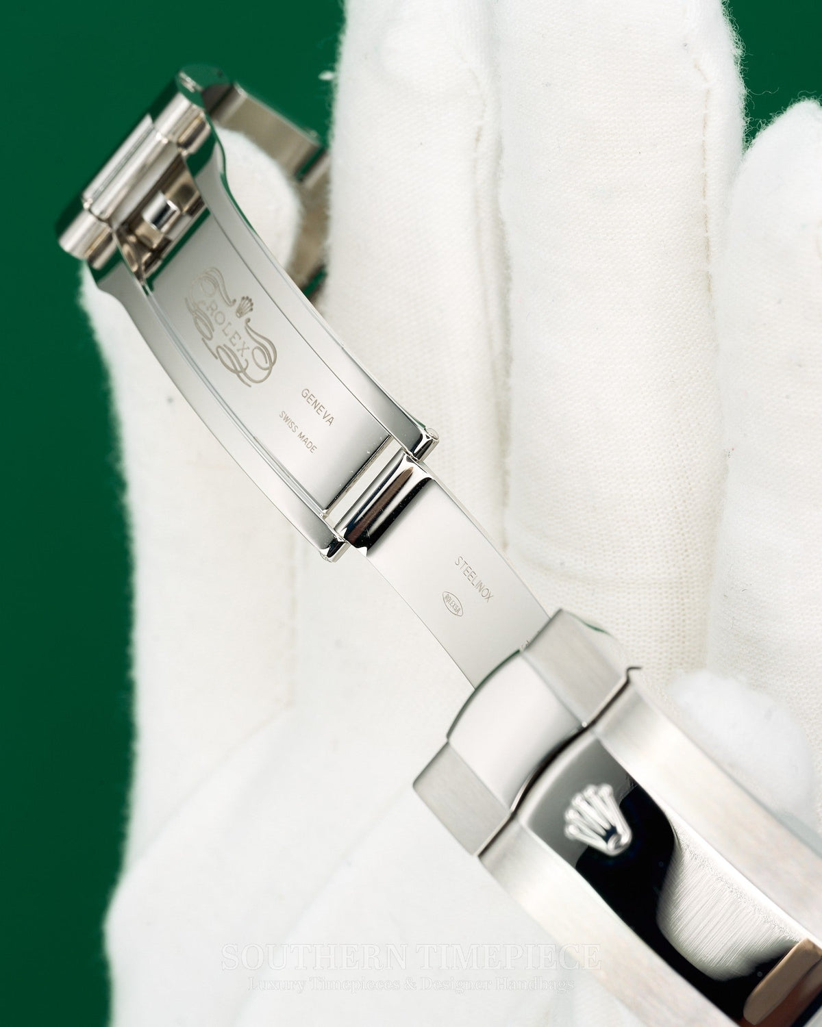 42mm Rolex Sky-Dweller in 18kt White Gold and Oystersteel with Blue Dial on Oyster Bracelet (Ref: 326934)(Year: 2019)(Box & Papers)