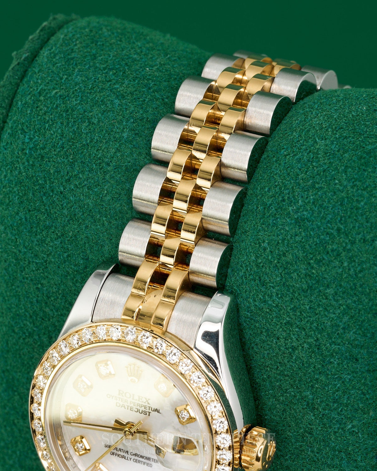 26mm Rolex Datejust with Custom Mother of Pearl Diamond Dial and Diamond Bezel in 18kt Yellow Gold and Stainless on Jubilee (Ref: 179173)(Year: 2007)