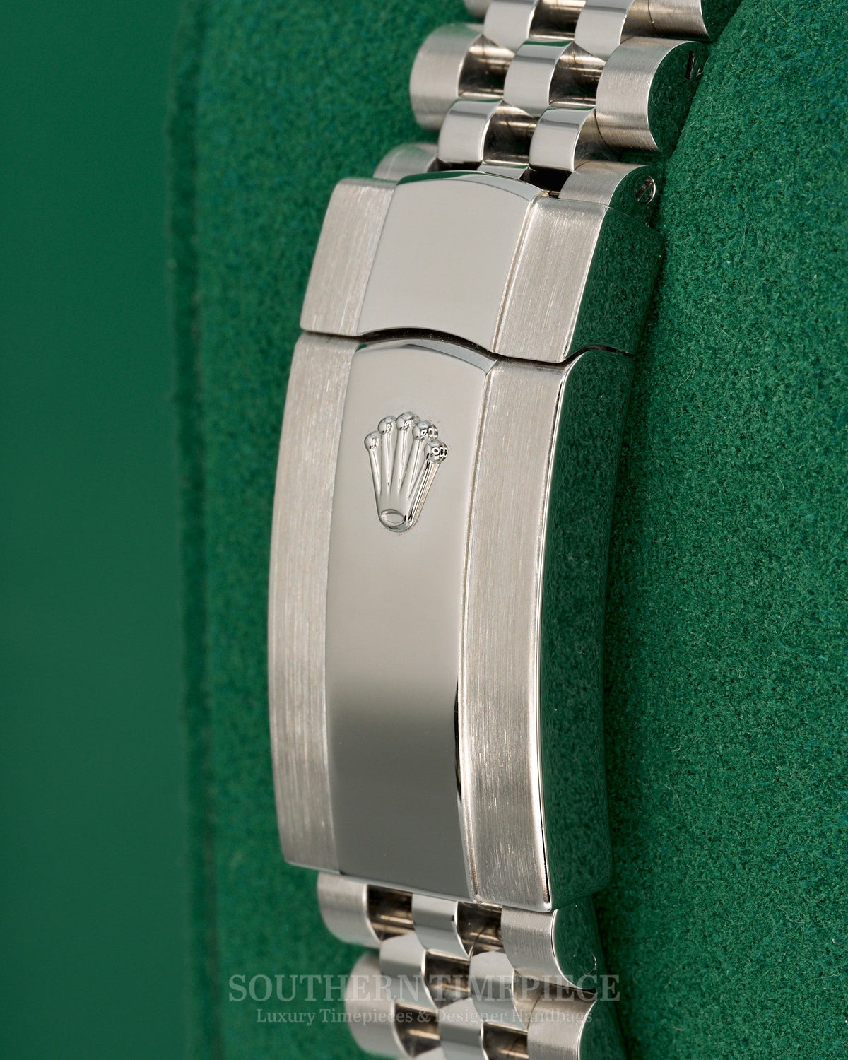 41mm Rolex Datejust in 18kt White Gold and Oystersteel with Blue Stick Dial on Jubilee (Ref: 126334)(Year: 2017)(Box & Papers)