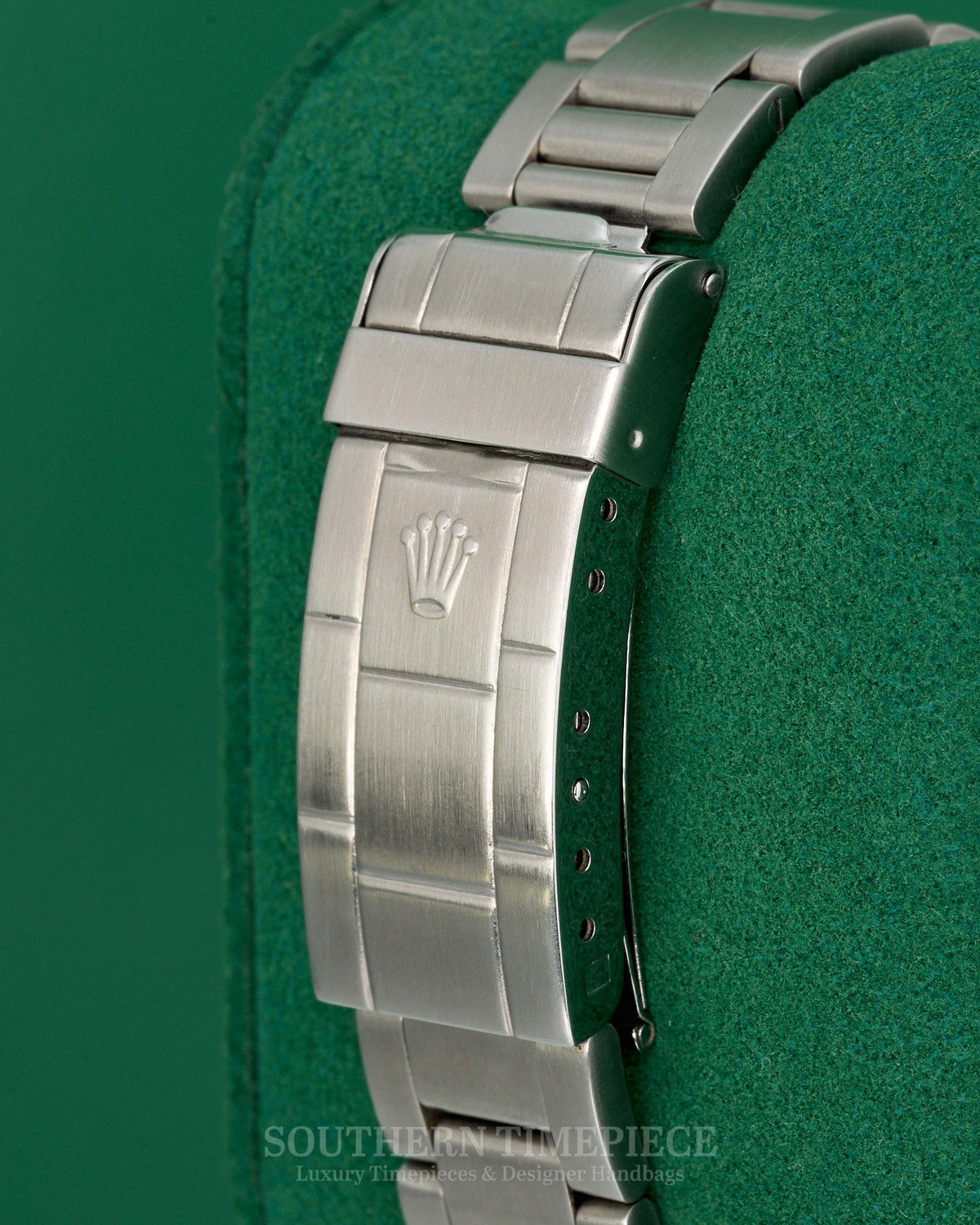 40mm Rolex Submariner Date with Black Dial and Bezel in Stainless Steel with Patina on Oyster (Ref: 16800)(Year: 1987)