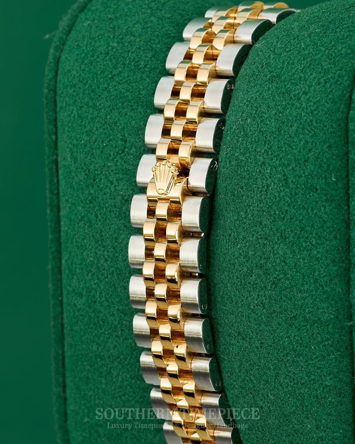 28mm Rolex Datejust with Factory Champagne Diamond Dial in 18kt Yellow Gold and Stainless on Jubilee (Ref: 279173)(Year: 2017)(Box & Papers)