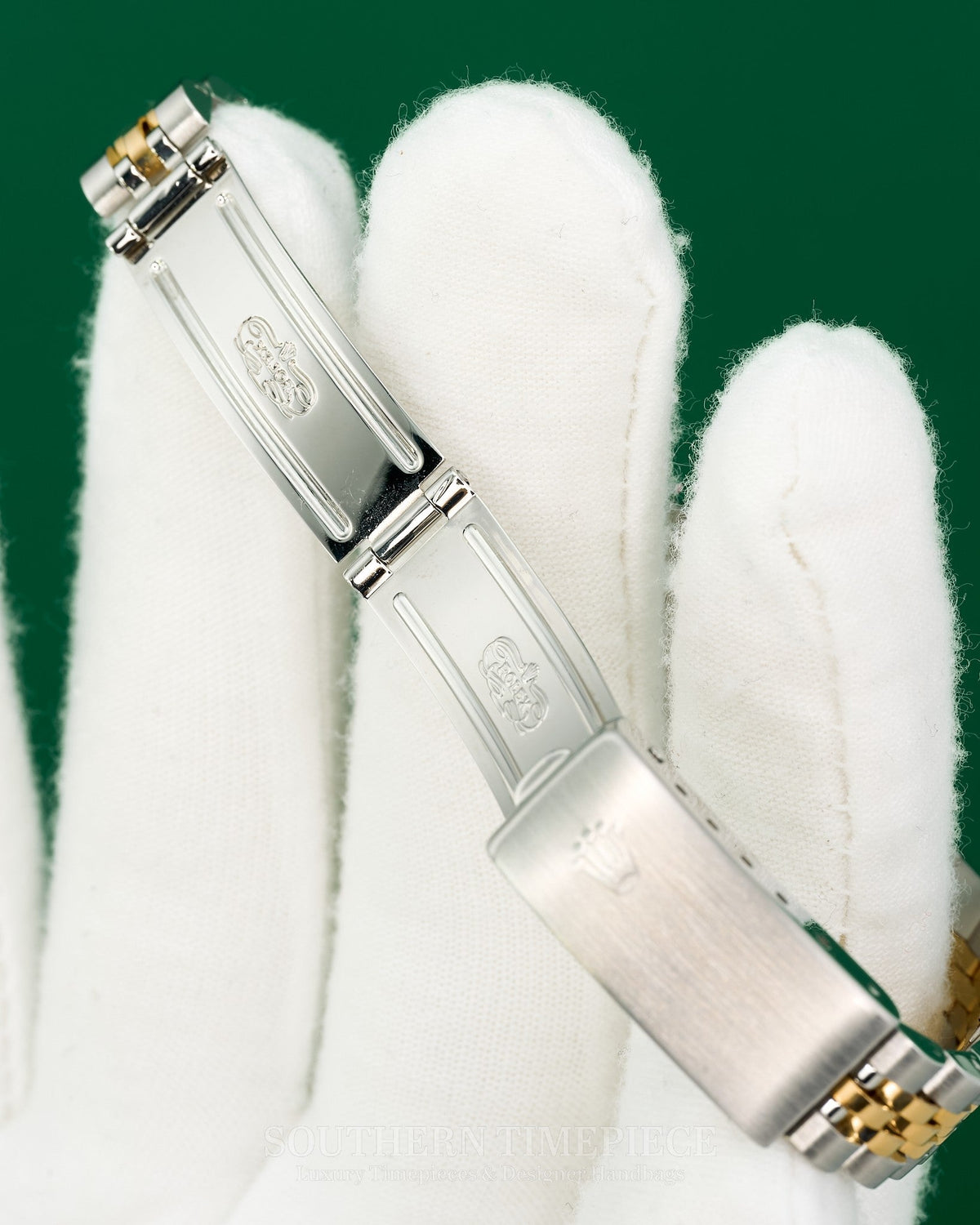 26mm Rolex Datejust with Champagne Tapestry Dial in 18kt Yellow Gold and Stainless on Jubilee (Ref: 69173)(Year: 1991)